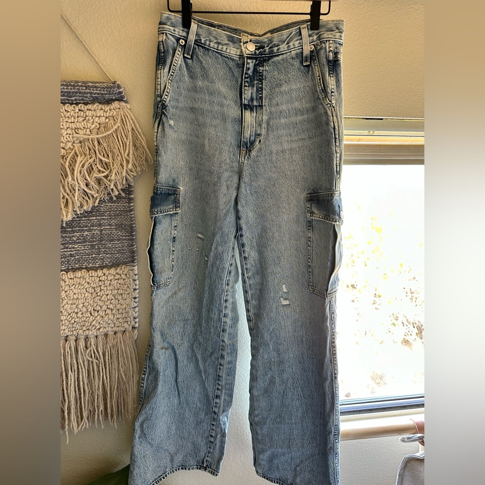 AMO Light Blue Relaxed Women’s Jeans